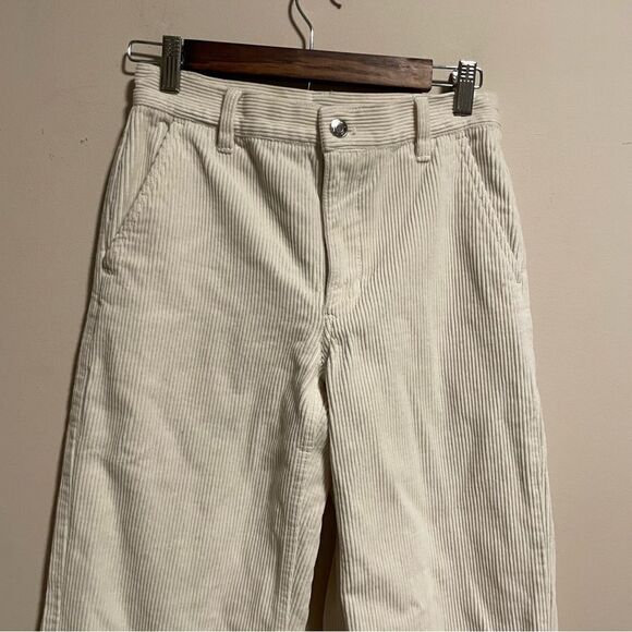 Aritzia Tna Sunview Pant Ripcord Corduroy Pant in White Creme- Size 0 - Picture 3 of 8